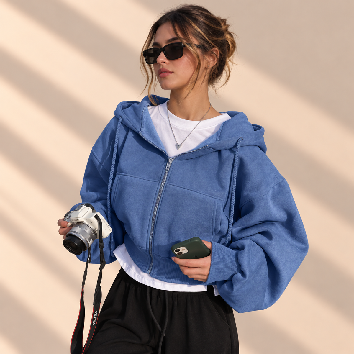 Belleora Muxi™ – Sudadera Cropped con Capucha