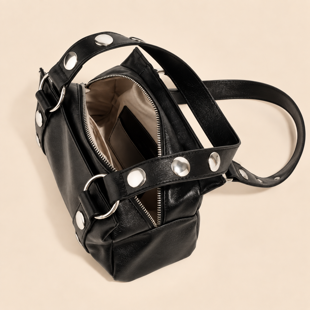 Belleora Raven™ – Bolso Y2K con Tachuelas
