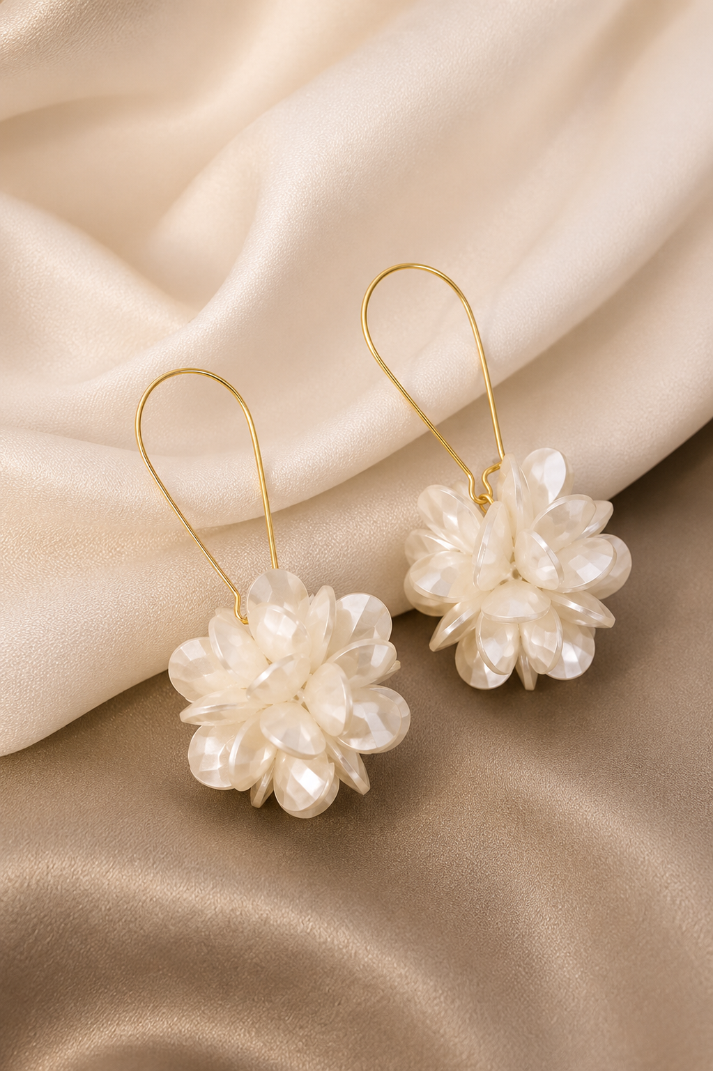 Belleora Fleur™ – Pendientes de Diseño Floral