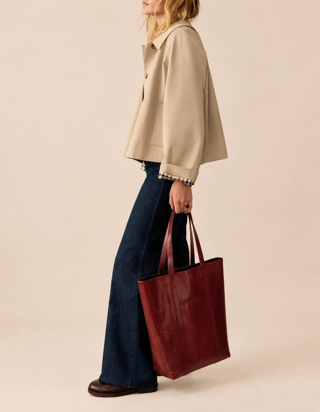 Belleora Camille™ – Chaqueta Caqui con Bolsillos en Contraste