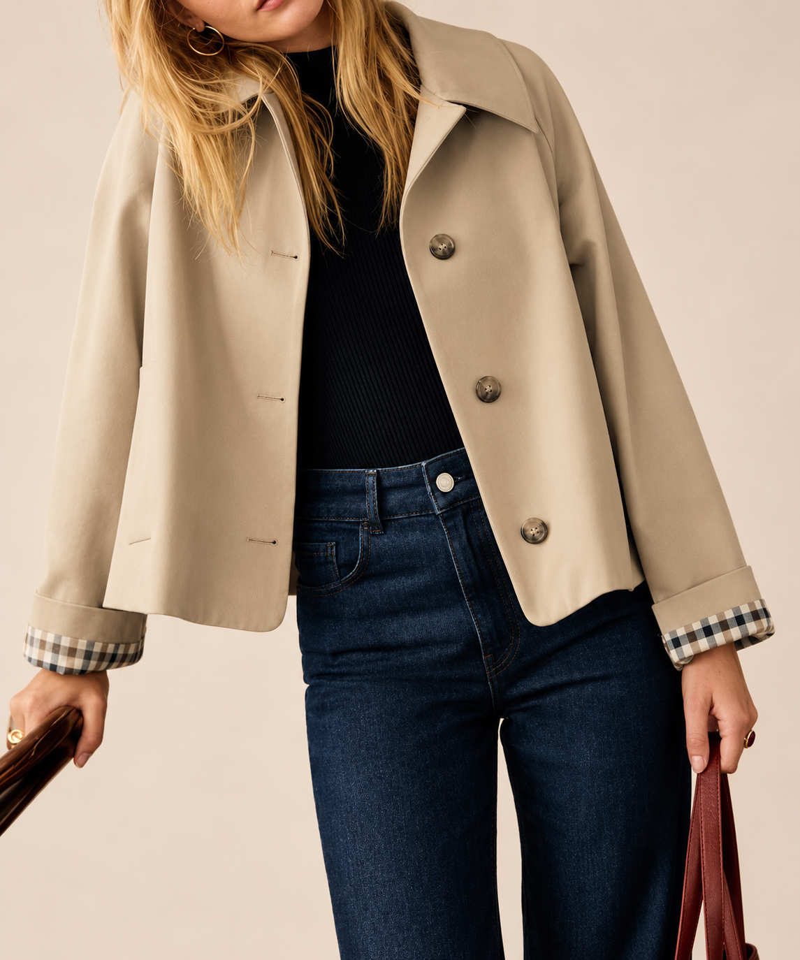 Belleora Camille™ – Chaqueta Caqui con Bolsillos en Contraste